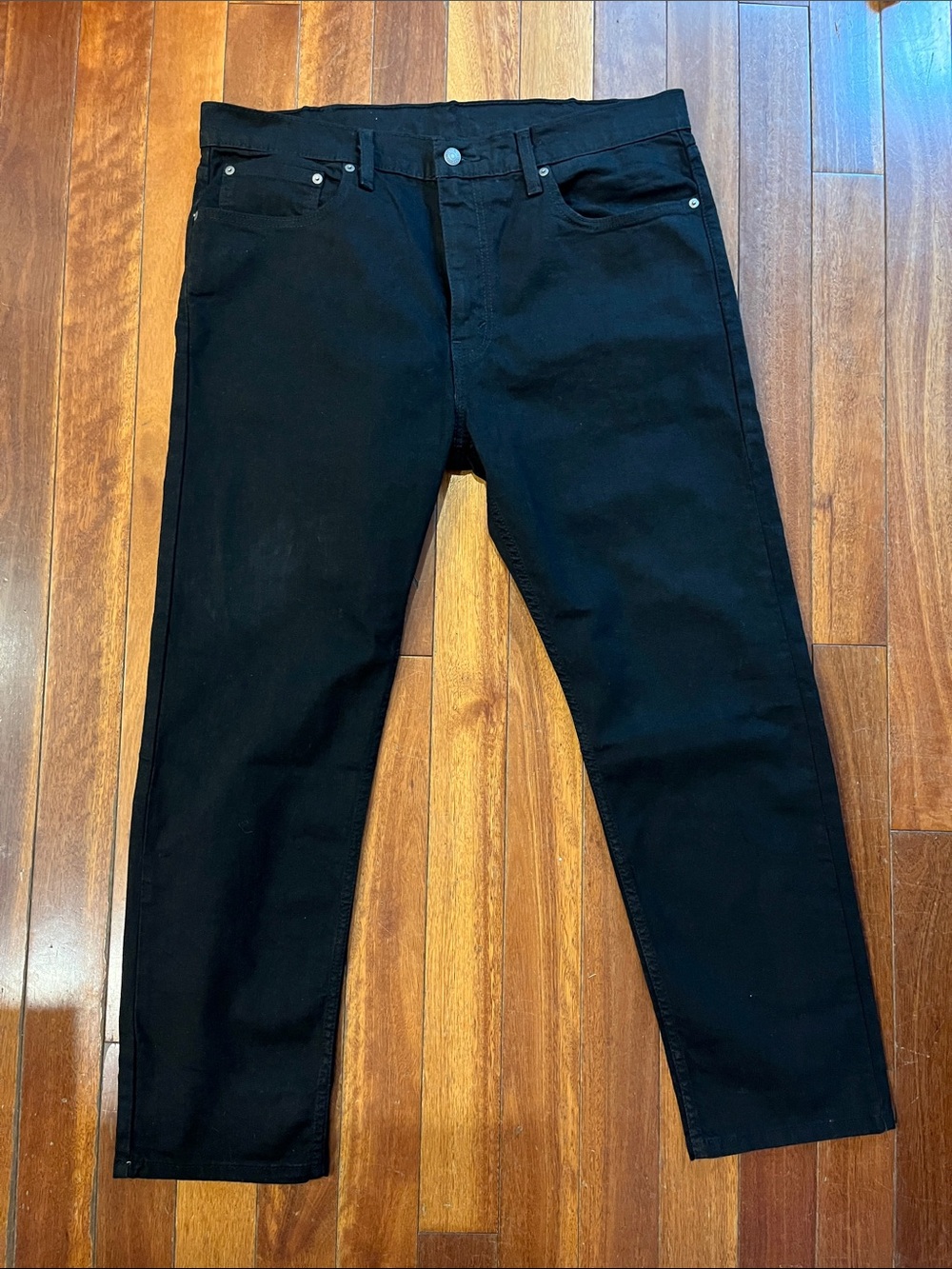 Levi’s 502 Black Jeans 38x30